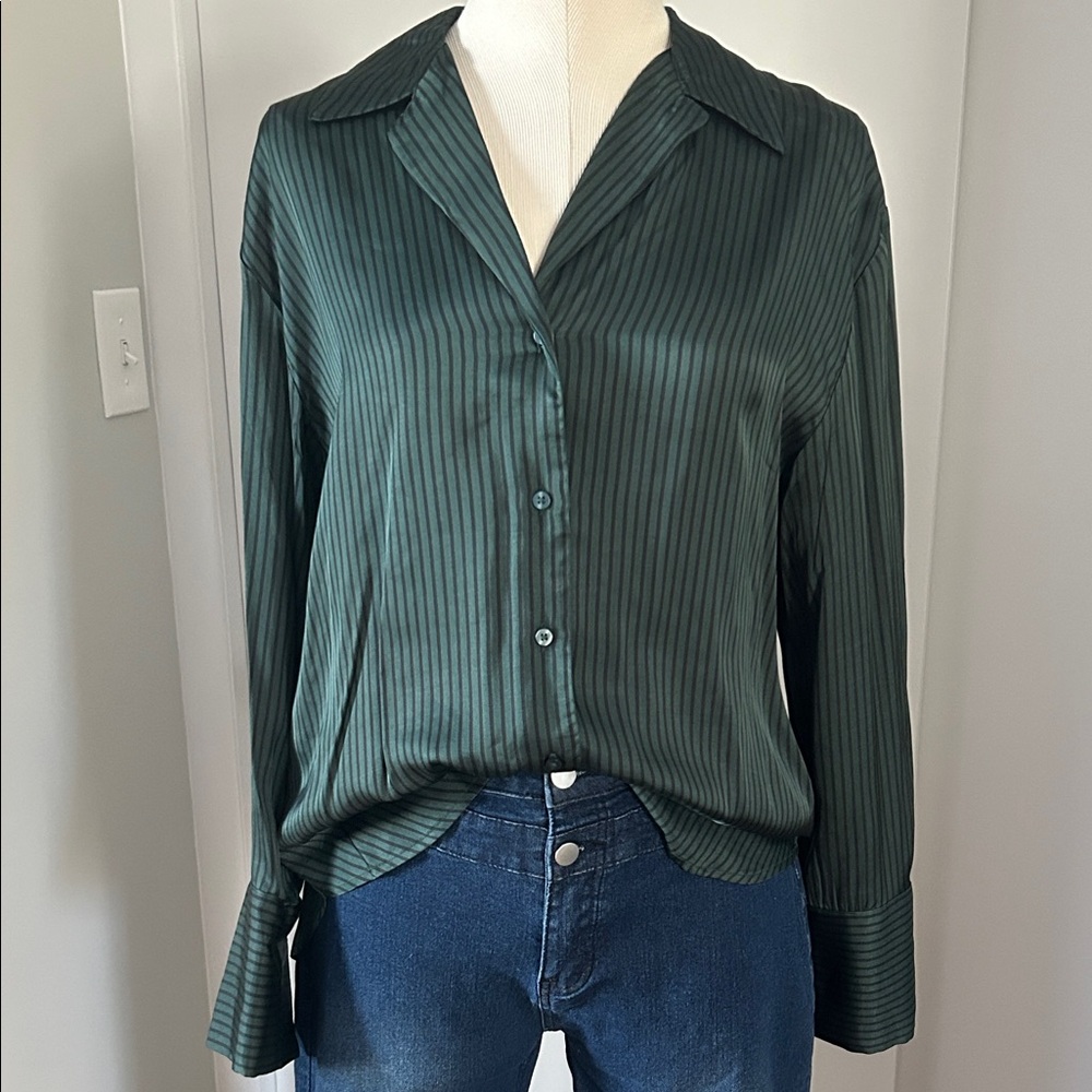 GAP Silky Green Striped Button Down Shirt